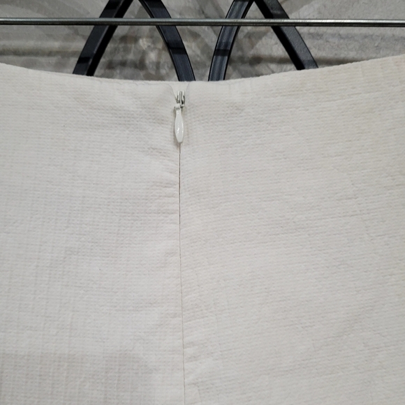 C/MEO COLLECTIVE Skirt Sizw Xl in like New Condition - Picture 4 of 8